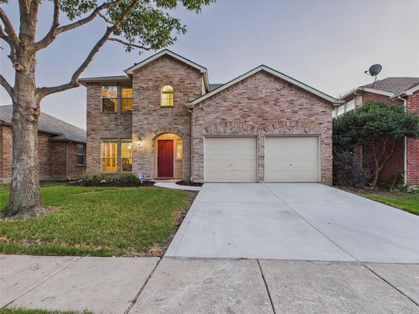 1704  Heron Drive , Aubrey Texas 76227