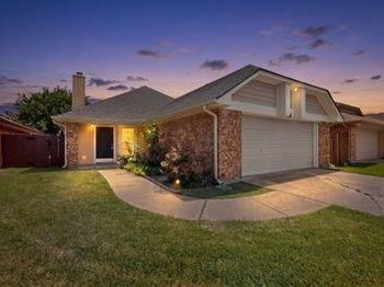 1157  Meadow Park Lane 