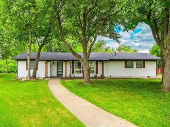 12607  Gaslite Circle 