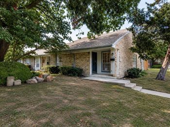 13747  Flagstone Lane 