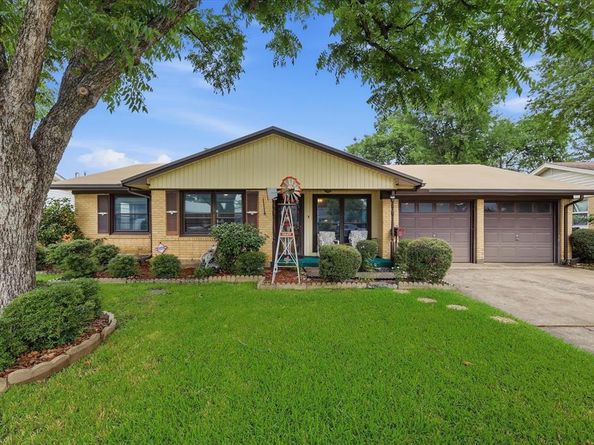 13649  Birchlawn Drive , Farmers Branch Texas 75234