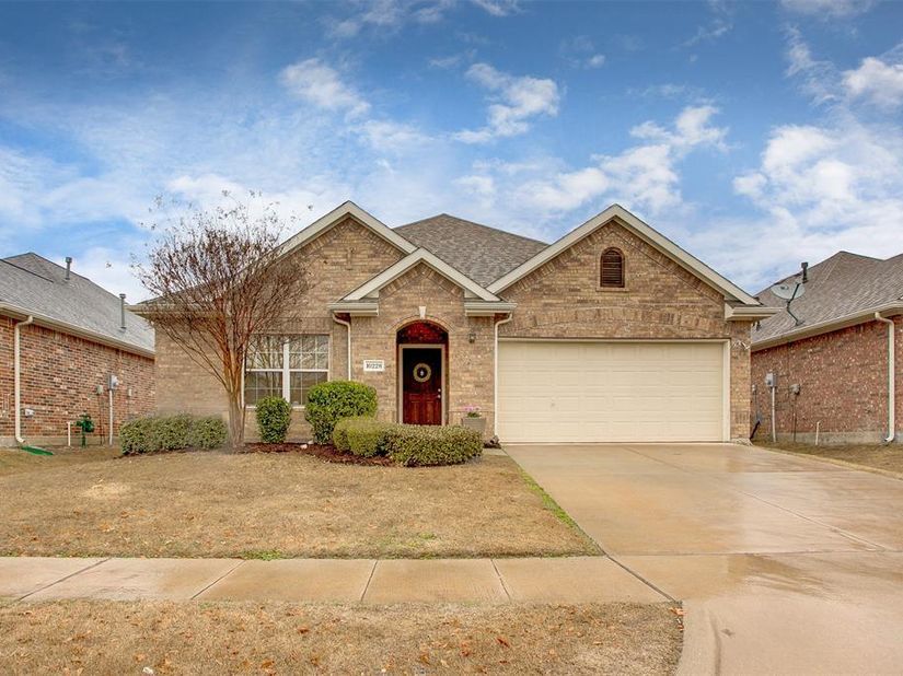 10228  Olivia Drive , McKinney Texas 75072