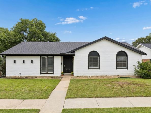 2123  Sheraton Drive , Carrollton Texas 75007