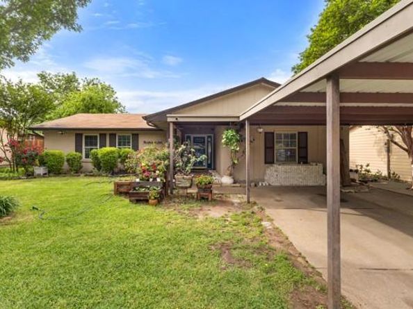 13212  Kings Mountain Drive , Balch Springs Texas 75180