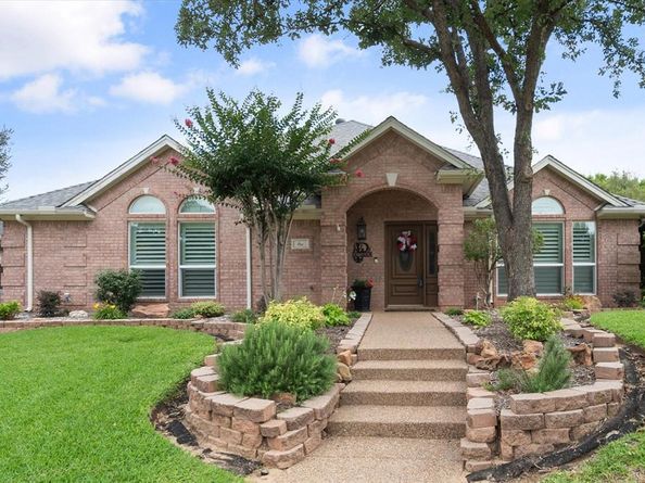 1  Amen Corner Court , Mansfield Texas 76063