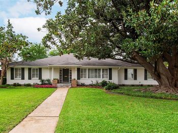 6016  Del Norte Lane 