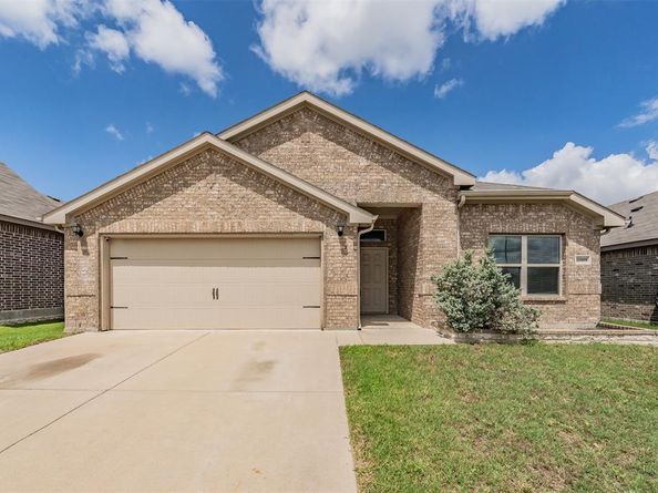 11808  Castleford Way , Fort Worth Texas 76036
