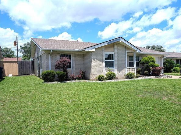 1305  Glenville Drive , Garland Texas 75042