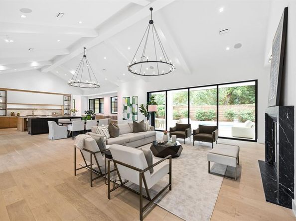 4186  Brookport Drive , Dallas Texas 75229