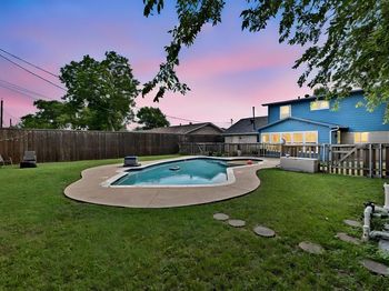 1401  Greentree Lane 