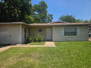 503 E Ridgewood Drive 