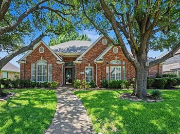 2813  Persimmon Place 