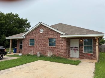 1419 E Robert Street 