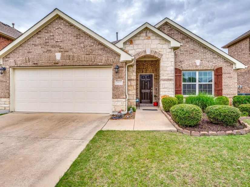 3405  Canyon Lake Drive , Little Elm Texas 75068