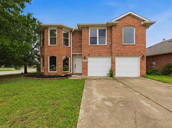 829  Elbe Drive , Arlington Texas 76001