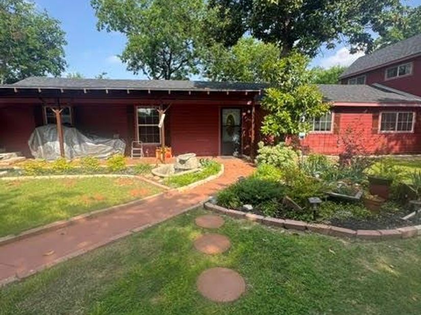9619  Santa Monica Drive , Fort Worth Texas 76116