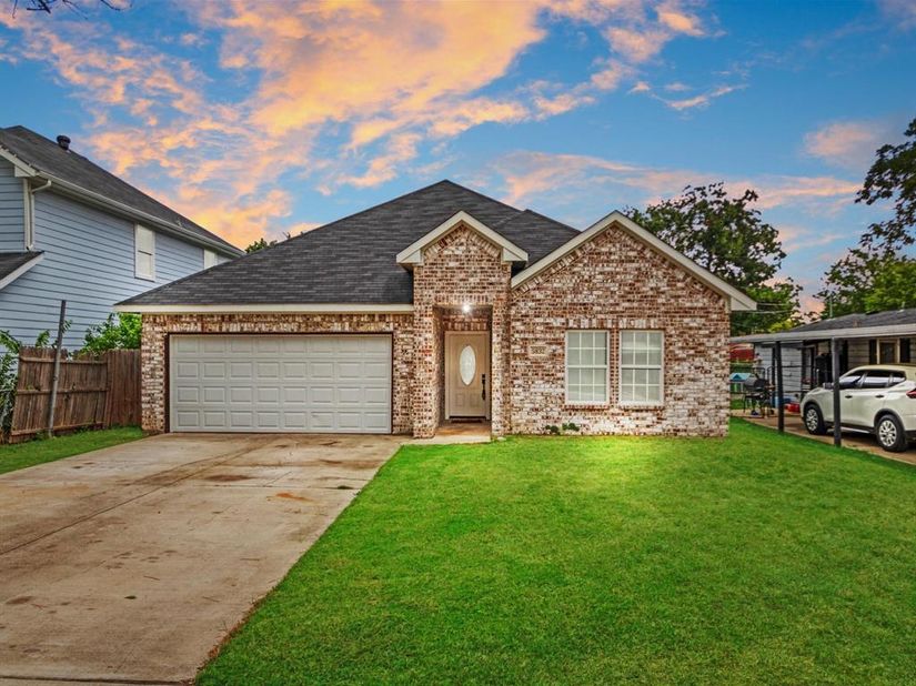 5832  Humbert Avenue , Fort Worth Texas 76107