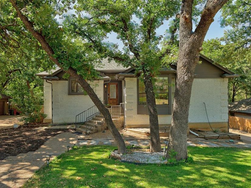 4404  Rain Forest Drive , Arlington Texas 76017