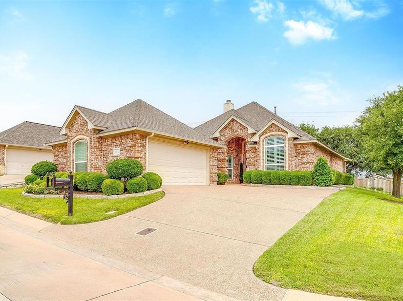 11624  Virginia Way Court , Fort Worth Texas 76008