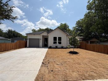 846  Holcomb Road 