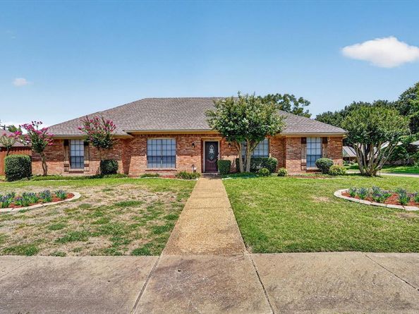 3100  Treehouse Lane , Plano Texas 75075