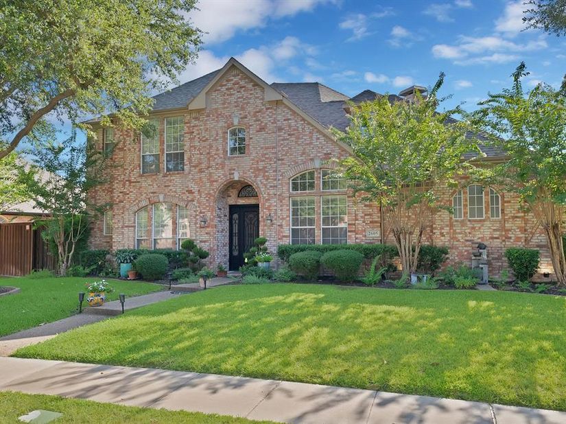 2605  Saratoga Drive , Plano Texas 75075
