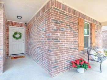 5913  Mountain Bluff Drive 