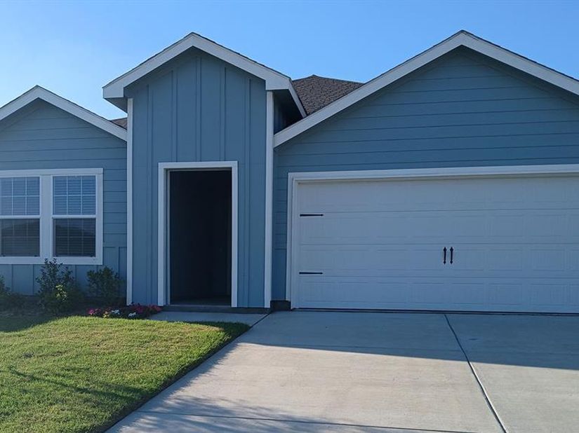308  Whispering Pine Drive , Royse City Texas 75189