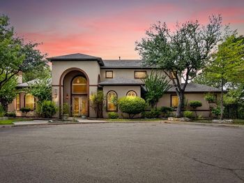 544  Waterchase Drive 