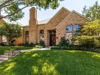 2  Grovenor Court 