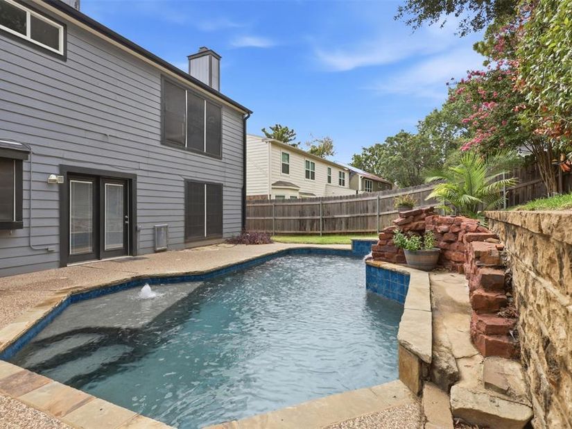 4708  Glenbrook Drive , Grapevine Texas 76051