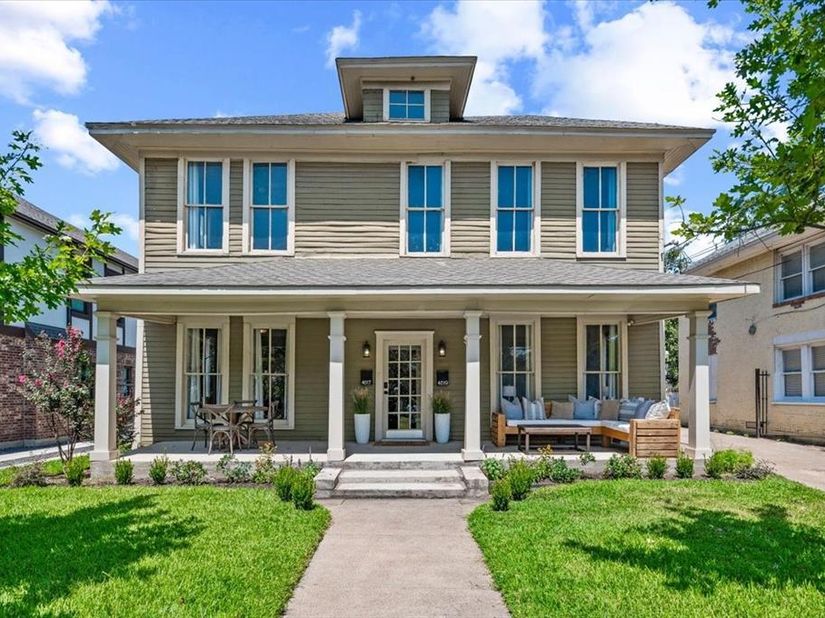 4619  Worth Street , Dallas Texas 75246