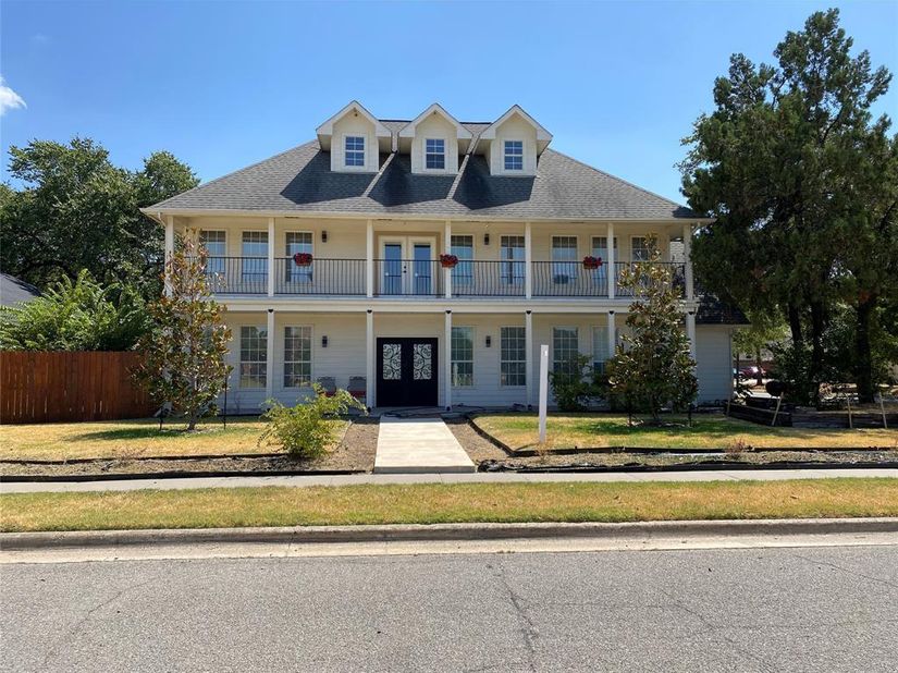 400 S Jefferson Street S, Irving Texas 75060