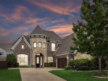 3537  Acropolis Way 