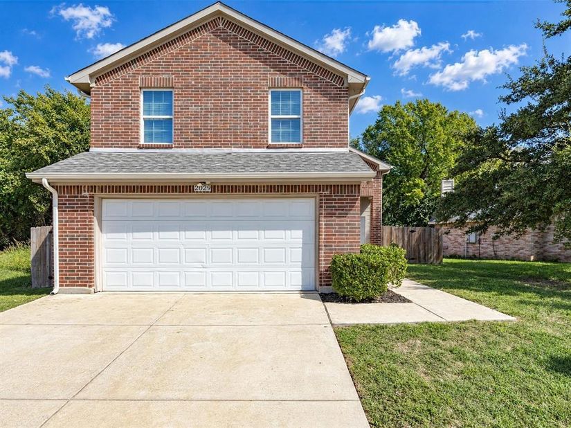 2029  Smokey Mountain Trail , Mesquite Texas 75149