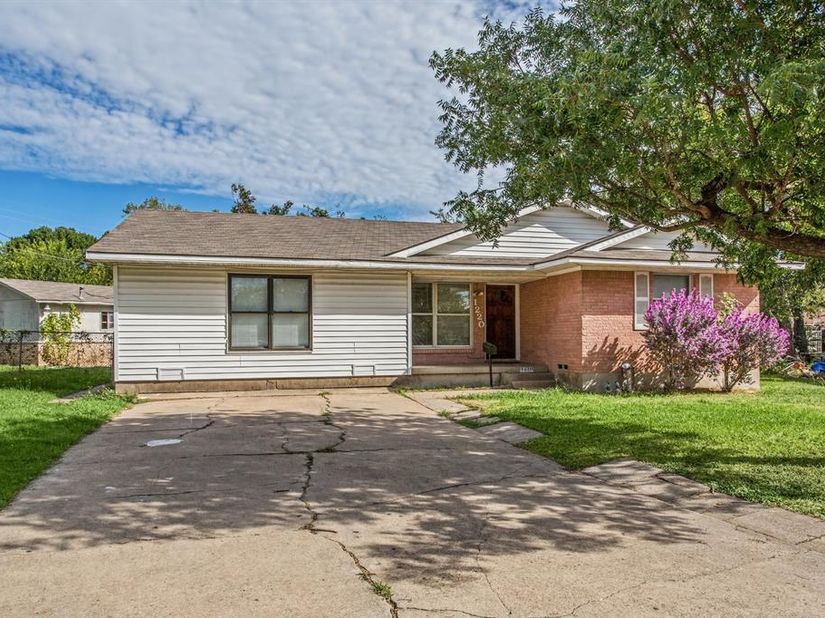 1220  Colfax Circle , Richardson Texas 75080