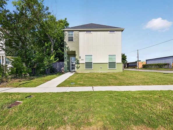 2945  Gordon Avenue , Fort Worth Texas 76110