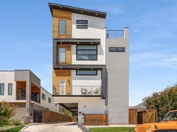 4223  Delano Place 