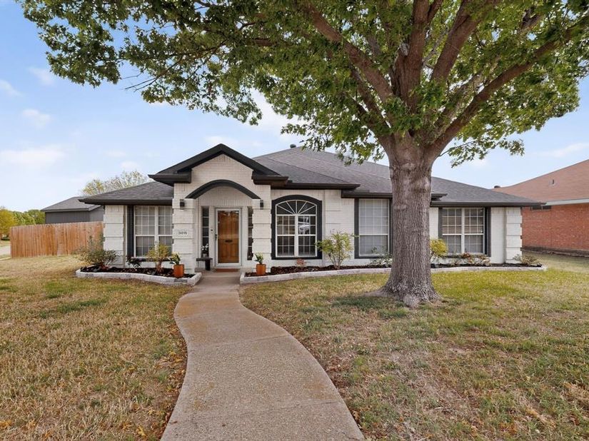 3015  Antelope Drive , Mesquite Texas 75181