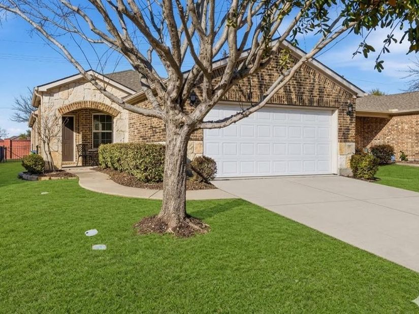 3060  Oyster Bay Drive , Frisco Texas 75036