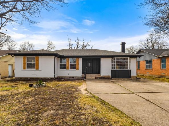 3432  Hilton Drive , Mesquite Texas 75150