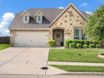 560  Winnetka Drive 