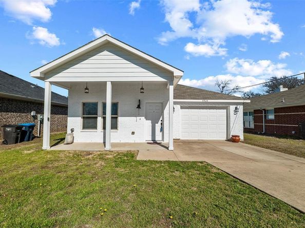 4925  Fitzhugh Avenue , Fort Worth Texas 76105
