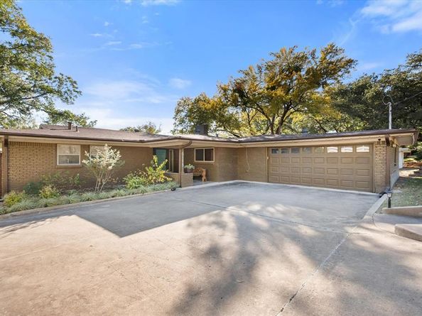 6113  Valley View Drive , Fort Worth Texas 76116