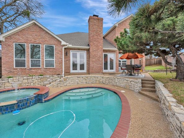 2400  Peach Blossom Court , Bedford Texas 76021