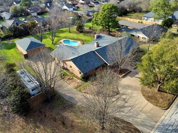 6208  Windsong Drive 