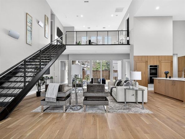 5815  Boca Raton Drive , Dallas Texas 75230