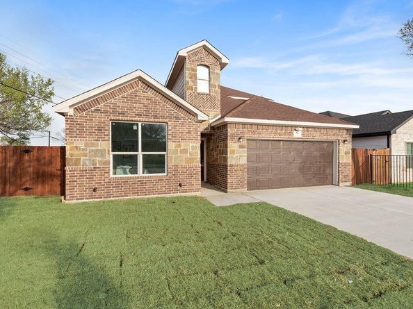 713  Exeter Street , Fort Worth Texas 76104