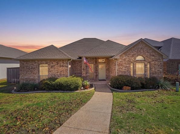9504  Landing Way , Fort Worth Texas 76179