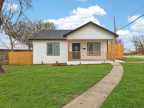 522  Avenue G  , Dallas Texas 75203